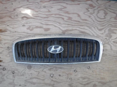 2001 2002 2003 2004 2005 Hyundai Sonata front grille 86350-3D000 - Image 1 of 4