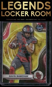 2024 Bowman University Best #99 Gavin Sawchuk refractor amarillo #/75 - Imagen 1 de 2
