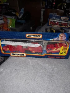 MATCHBOX TEAM CONVOY TC1 FIRE SET PETERBILT FIRE ENGINE & COMMAND VEHICLE MIB - Picture 1 of 6