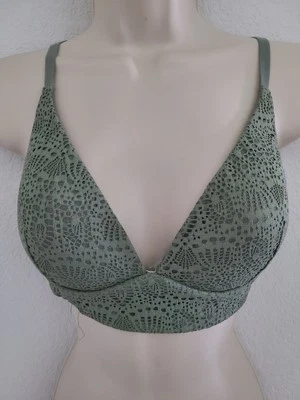 Sujetador Victoria's Secret Body de Victoria Sage de encaje ligeramente forrado talla 32D Foto 1 de 3