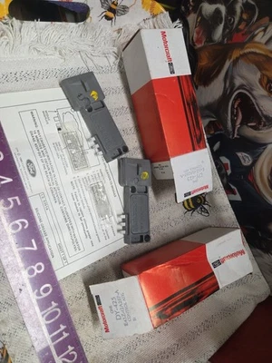 Par de módulos de control de encendido Ford TFI para 83-93 Ford Mustang DY-425 Foto 1 de 4