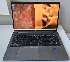 HP ZBook Power 15.6 pulgadas G10 2K i7-13700H NVIDIA A1000 32Gb 512Gb 120Hz Garantía - Imagen 1 de 9