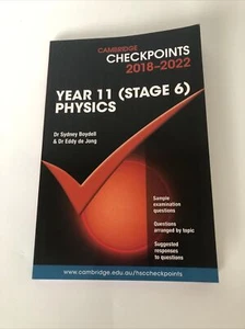 Cambridge Checkpoints Year 11 (Stage 6) Physics 2018-2022 Sample Exam Questions - Foto 1 di 8