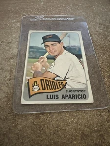 1965 TOPPS #410 LUIS APARICIO Baltimore Orioles Hof Centered VG - Picture 1 of 3