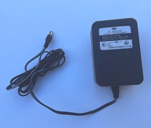 Trasformatore Classe 2 Model48-12-500R 120 VAC 60Hz 14W Uscita 12 VDC 500mA - Foto 1 di 4