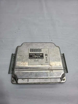 2003 - 2004 TOYOTA COROLLA 1.8L ECM ECU Engine Computer 1ZZ-FE 89661 0Z090 OEM - Image 1 of 4