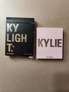 NEW Kylie Jenner KYLIGHTER Pressed Illuminating Powder - Dreamin of Diamonds - Picture 1 of 1