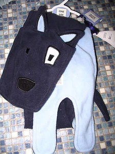 MARKS AND SPENCER DOG SHAPED SCARF! ONE SIZE BOYS OR GIRLS VERY RARE BRAND NEW - Picture 1 of 4