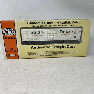 Con-Cor 0001-009814 57' MechanicalTropicana Reefer HO Kit (White) - Image 1 of 4