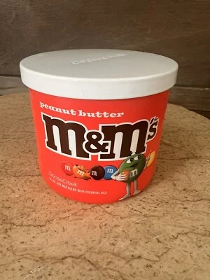 Goose Creek M&M’s 蜡烛 14.5 盎司 3芯蜡烛花生酱 M&M — 第 1/4 张图片