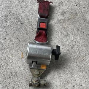 USED SURE-LOK FE200855 Right Hand Crank Retractor Wheel Chair Seat Belt Assembly - Picture 1 of 4
