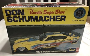 Revell Don Schumacher Super Shoe 1974 Vega Funny Car 1:25 Modell #H-1453 Open Box - Bild 1 von 5