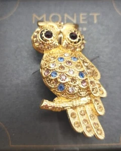 Vintage MONET Signed OWL Rhinestone Gold Tone Pin Brooch. New in box. @RK - Picture 1 of 4