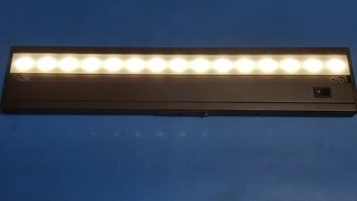 Iluminación LED 18"(15 LED) DEBAJO DEL ARMARIO 6W Blanco Frío, Regulable, 4000K Foto 1 de 4