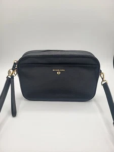 Michael Kors Jet Set Charm Leder Kamera Umhängetasche schwarz TOP ZUSTAND! - Bild 1 von 10