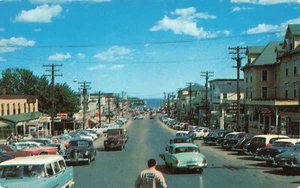 Old Orchard Beach ME View Looking Down Old Orchard Street Postcard - Picture 1 of 2
