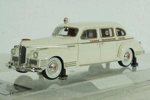 Ambulancia ZIS-110A, 111030, modelos DiP 1:43 - Imagen 1 de 16