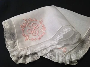 #3161🌟HEAVENLY Vtg Madeira Pink Monogram B Heirloom Lace Wedding Handkerchief - Picture 1 of 9