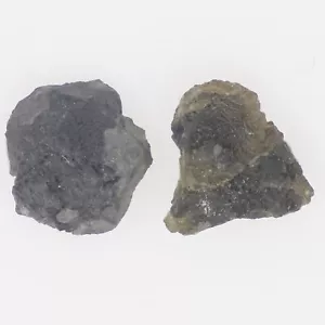 1.00 CT 2PCS Natural Uncut Yellowish Diamond Loose Rough Diamond 4.00 - 6.00 mm - Picture 1 of 6