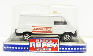Norev 1/64th scale Renault Traffic ambulance very cool 1980s - Picture 1 of 1