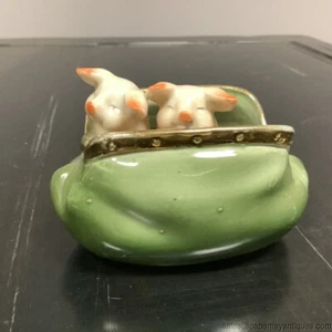 Vintage Pair of Pigs Standing in Porcelain Purse German Adorable Piglets - Picture 1 of 7