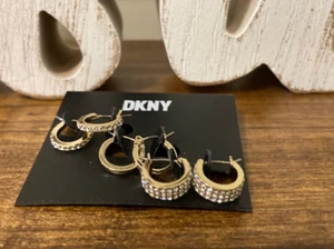 DKNY 3er Sets Creolen goldfarben - 2 Paar Pave Creolen - Neu mit Etikett - Bild 1 von 6