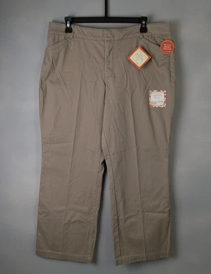 Dockers Khaki Womens 16P Short Straight Leg Pants With Hello Smooth New NWT - Image 1 of 4