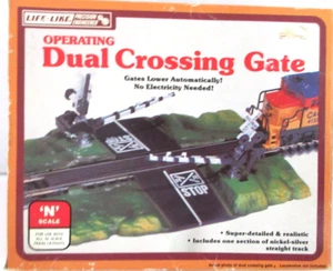 Life-Like Trains N Operating Dual Crossing Gate #7209 - Picture 1 of 1