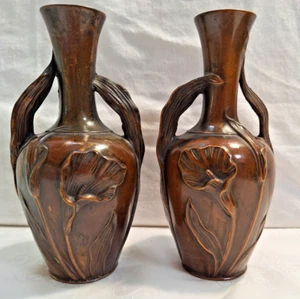 Paar Jugendstil Vasen Metall Zinkspritzguss Bronze patiniert, floral um 1900 - Bild 1 von 6