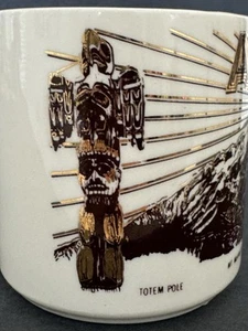 Taza de cerámica vintage Alaska tótem oso polar Mt McKinley marfil marrón dorado EE. UU. 3,5 - Imagen 1 de 23