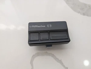 Liftmaster 373LM 373LMC 3-Button HBW1573 Garage Door Opener Remote Control - Picture 1 of 2