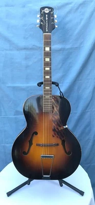 Vintage Gretsch New Yorker  Archtop Guitar (Wartime-1943-44) - Image 1 of 4