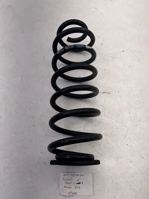 Volkswagen Passat 2012-2018 3,6 L muelle helicoidal izquierdo o derecho OEM. Foto 1 de 4