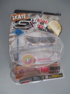 GX Skate Rail Grind Stunt Starter Set Serie #1 Tavola Freccia Età 6+ - Foto 1 di 2