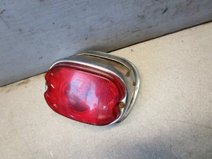 LENTE CARCASA LUZ TRASERA HARLEY FLH FX XLH 1955-72 DE COLECCIÓN - Imagen 1 de 8