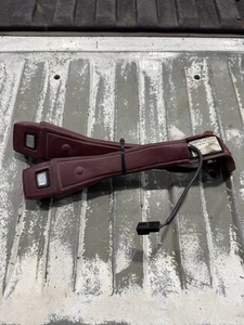 1989-1993 DODGE RAM D250 1ST GEN CUMMINS Red Seat Belt Seatbelt Set Bucket Seat - Picture 1 of 1