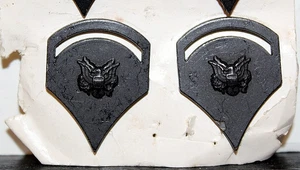 US Army Specialist 5 Second Class SP-5 E-5 Rank Subdued Insignia Pair Pins - Picture 1 of 2