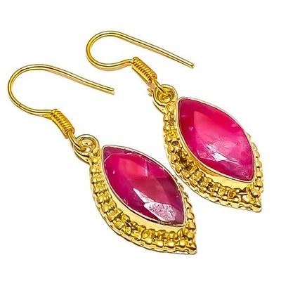 Pendiente antiguo enchapado en oro amarillo de 18k con piedras preciosas de rubí (simulado) 1,76" E7-450 Foto 1 de 3