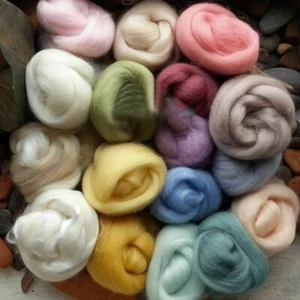 17 Colors Super Soft Wool Fibre Roving Set For Needle Felting Hand Spinningss DI - Picture 1 of 5