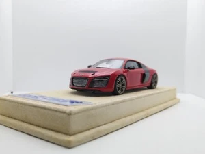 LOOKSMART 1/43 AUDI R8 E-Tron. Custodia in camoscio. Rarissimo! - Foto 1 di 19