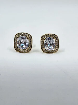 Tachuelas Diamonique 7,20 cttw corte cojín circonita cúbica "The Courtney", chapadas en oro amarillo de 14K Foto 1 de 4