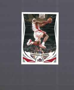 Lebron James Cleveland Cavaliers 2004-05 2nd Year Topps Card #23 A
