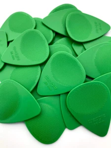 Wedgie Delrin XT Guitar Picks | Textured | .88mm | Green | 36 pcs - Picture 1 of 3