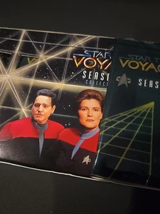 Star Trek Voyager, Season 2 Collector Cards - Sealed Pack - Bild 1 von 11