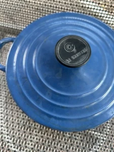 Le Creuset Round Dutch Oven, 2.5 Quart, Labeled "B", Marseille Blue model - Picture 1 of 6