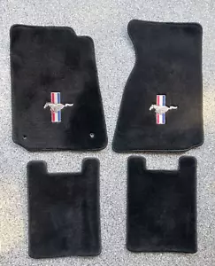 1994-2004 Ford Mustang Set Of 4 Lloyd Black Carpet Floor Mats With Logo - Picture 1 of 15