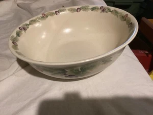 New Pfaltzgraff Jamberry Large Serving Bowl Mint - Picture 1 of 6