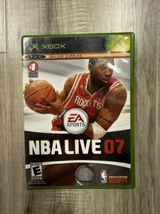 Xbox NBA Live 2007 (Xbox, 2006) komplett - getestet Tracy McGrady mit ESPN - Bild 1 von 3