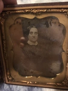 Antique Mid 1800’s Daguerreotype Photograph In Folding Case - Picture 1 of 10