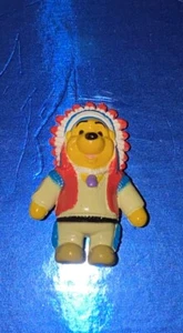 Disney WINNIE THE POOH Mini Coleccionista Pack Figura Cabeza Vestido - Imagen 1 de 4